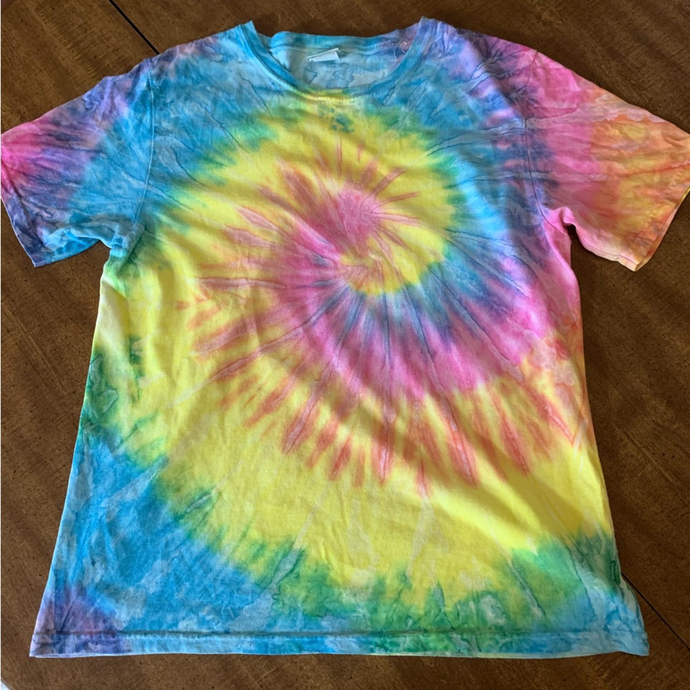 Common Threads Tie-Dye T-shirt
